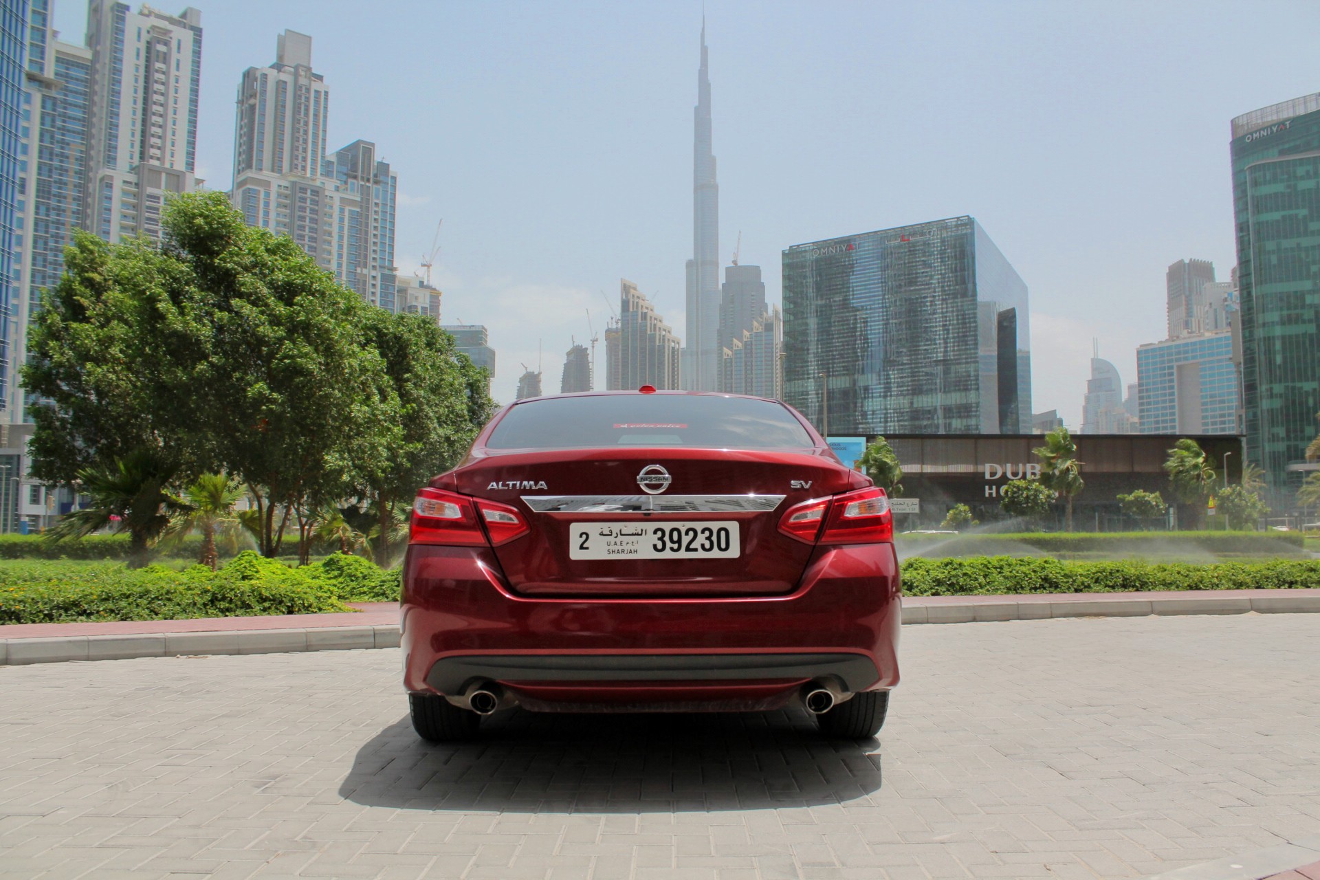 https://www.quickdrive.ae/uploads/2020/07/09/04 altima.jpg